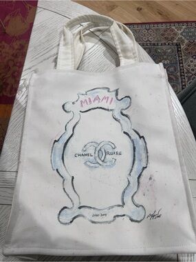 CHANEL White Canvas Miami Graphic Tote